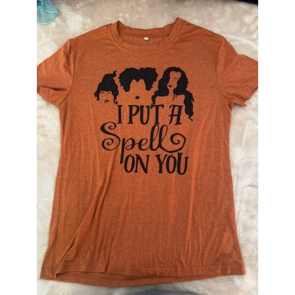 Hocus Pocus Sanderson Sisters I Put A Spell On You Graphic Tee Orange Small (C)